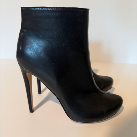 FSJ Black Heeled Ankle Boots 5” heels - Picture 7 of 7